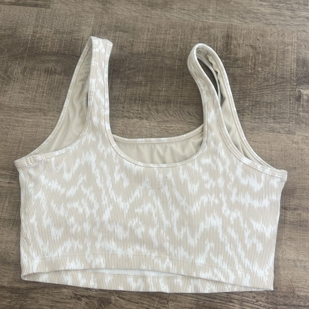 Aerie Cream Patterned Sports Bra - Picture 6 of 8